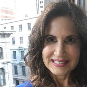 Meet your Posher, Gina